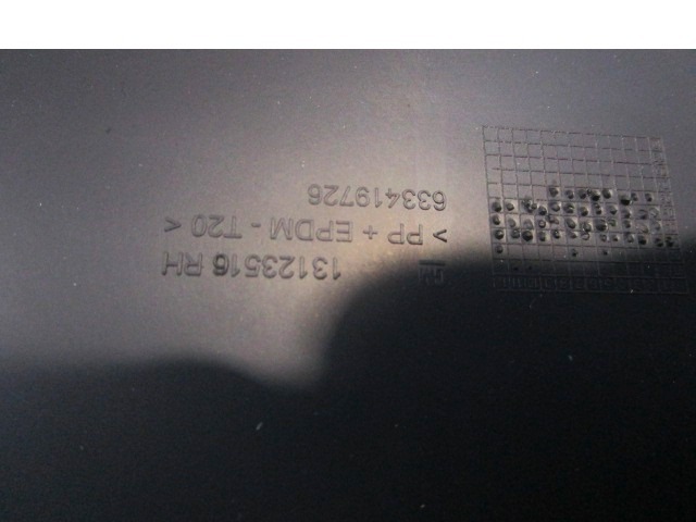 NOTRANJA OBLOGA SPREDNJIH VRAT OEM N. PNADTOPMERIVAAX03RMV5P ORIGINAL REZERVNI DEL OPEL MERIVA A X03 R (2006 - 2010) DIESEL LETNIK 2006