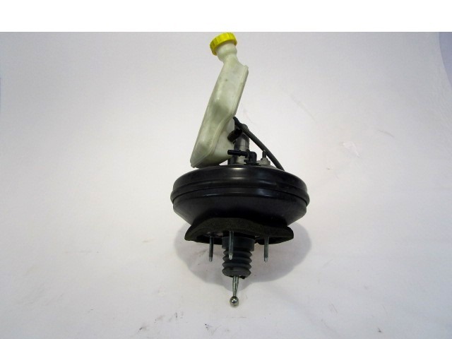 SERVO OJACEVALNIK ZAVOR S PUMPO OEM N. 9672460780 0204705494 ORIGINAL REZERVNI DEL CITROEN C3 MK2 SC (2009 - 2016) BENZINA/GPL LETNIK 2012