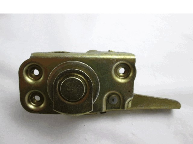 CENTRALNI ZAKLEP SPREDNJIH VRAT  OEM N. 625811 ORIGINAL REZERVNI DEL FIAT 600T 850T (1964 - 1976)BENZINA LETNIK 1964