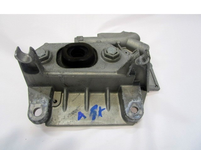 NOSILCI MOTORJA/DRUGO OEM N. 8200477152 ORIGINAL REZERVNI DEL RENAULT CLIO BR0//1 CR0/1 KR0/1 MK3 R (05/2009 - 2013) BENZINA LETNIK 2012