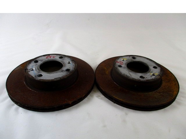 SPREDNJI ZAVORNI DISKI OEM N. 517120X700 ORIGINAL REZERVNI DEL HYUNDAI I10 PA MK1 R (2010- 2013) BENZINA LETNIK 2012