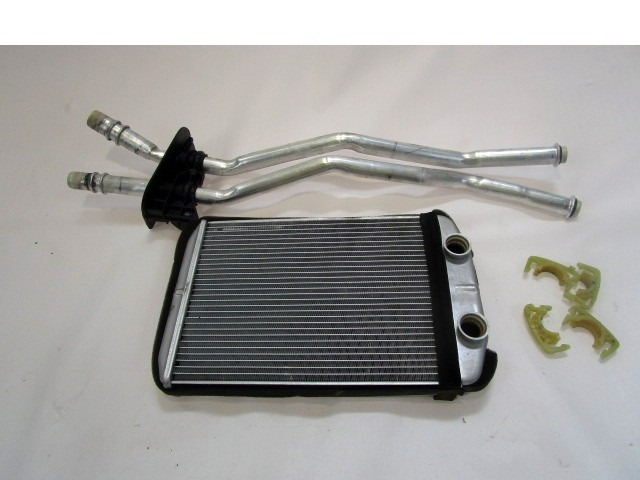 GRELEC RADIATORJA OEM N. 77364969 ORIGINAL REZERVNI DEL LANCIA DELTA 844 MK3 (2008 - 2014) DIESEL LETNIK 2011