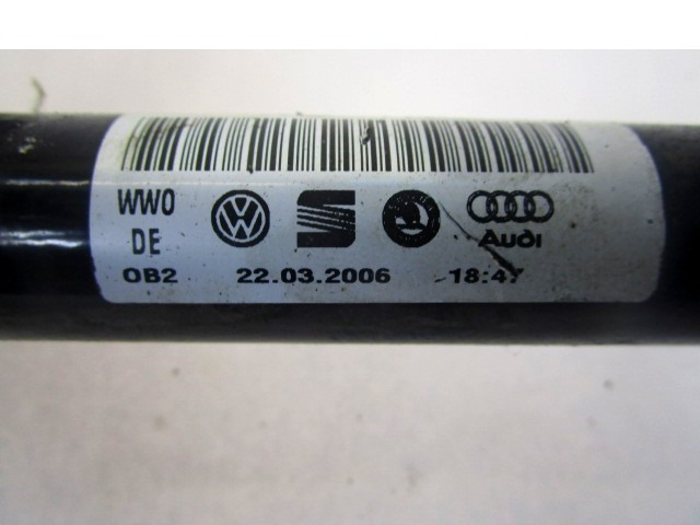 DESNA ZADNJA POGONSKA GRED  OEM N. 3C0501204 ORIGINAL REZERVNI DEL VOLKSWAGEN PASSAT B6 3C2 3C5 BER/SW (2005 - 09/2010)  DIESEL LETNIK 2006