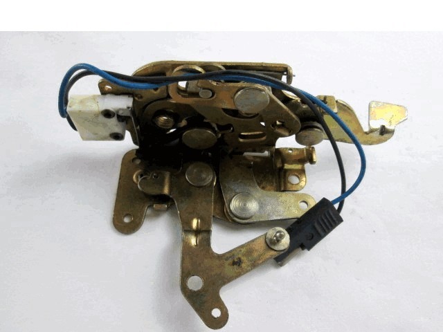 CENTRALNI ZAKLEP SPREDNJIH VRAT  OEM N. R40/181 ORIGINAL REZERVNI DEL FIAT UNO 146 MK2 (1989 - 1995)BENZINA LETNIK 1989