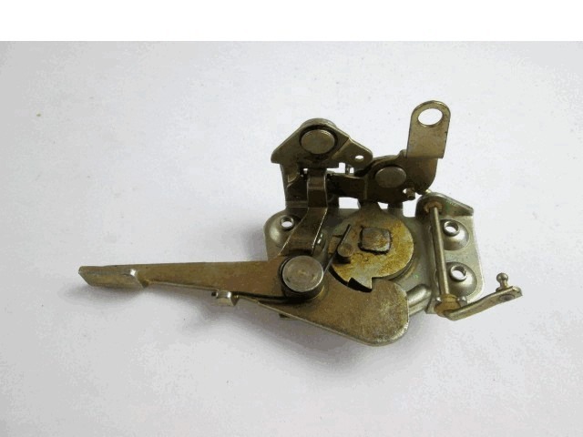 CENTRALNI ZAKLEP SPREDNJIH VRAT  OEM N. 40/123 ORIGINAL REZERVNI DEL FIAT 126 (1972 - 1991)BENZINA LETNIK 1976