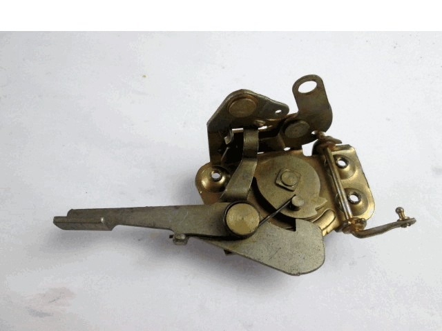 CENTRALNI ZAKLEP SPREDNJIH VRAT  OEM N. 40/123 ORIGINAL REZERVNI DEL FIAT 126 (1972 - 1991)BENZINA LETNIK 1976