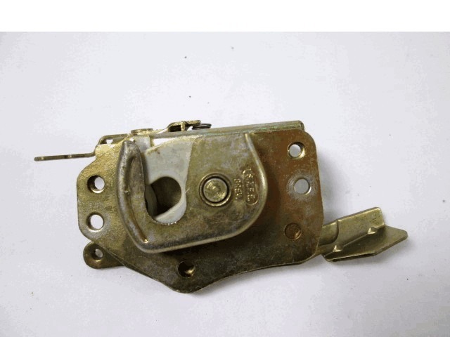 CENTRALNO ZAKLEPANJE ZADNJIH DESNIH VRAT OEM N. 40/171 ORIGINAL REZERVNI DEL FIAT RITMO 138 R (1982 - 1988)BENZINA LETNIK 1985