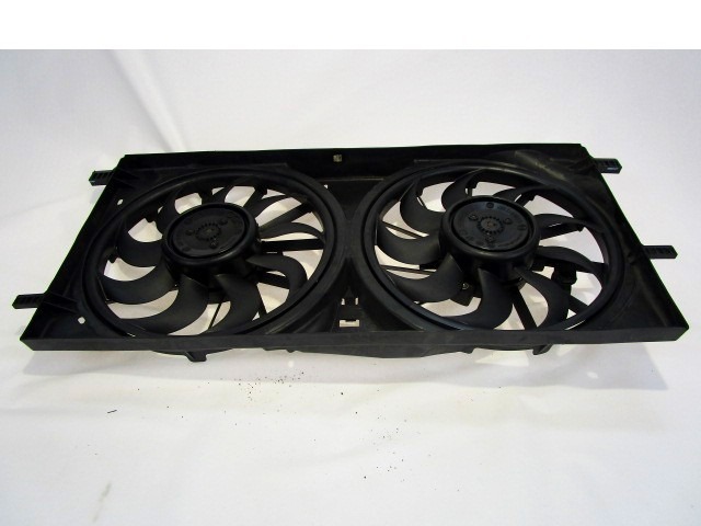 VENTILATOR HLADILNIKA OEM N. 130307020 ORIGINAL REZERVNI DEL RENAULT LAGUNA BT0/1 KT0/1 MK3 BER/SW (10/2007 - 08/2010) DIESEL LETNIK 2008