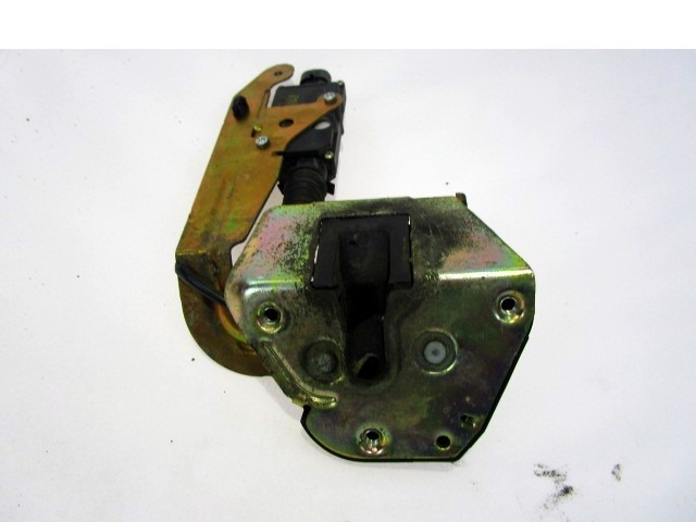 CENTRALNO ZAKLEPANJE ZADNJIH DESNIH VRAT OEM N. 9138A6 ORIGINAL REZERVNI DEL CITROEN C8 EA EB LX (2002 - 2014) DIESEL LETNIK 2005