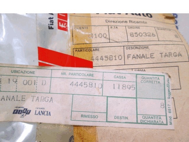 SPREDNJI INDIKATOR OEM N. 4445810 ORIGINAL REZERVNI DEL FIAT 127 (1971 - 1987)DIESEL LETNIK 1981