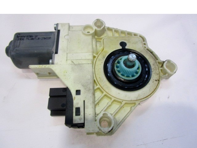 MOTORCEK ELEKTRICNEGA POMIKA ZADNJEGA STEKLA  OEM N. 4F0959802A ORIGINAL REZERVNI DEL AUDI A6 C6 4F2 4FH 4F5 BER/SW/ALLROAD (07/2004 - 10/2008) DIESEL LETNIK 2005