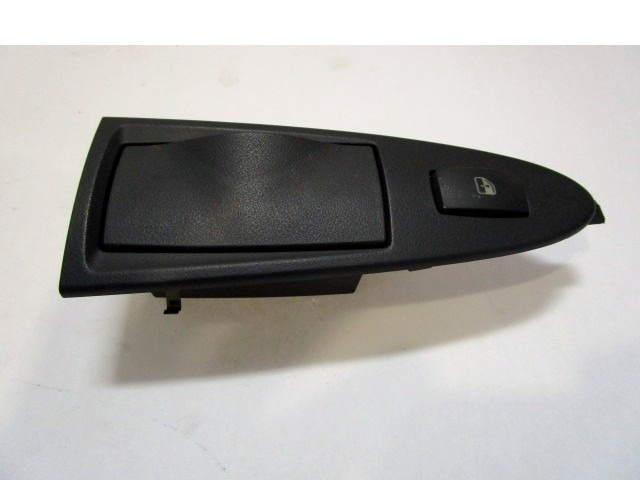 ZADNJE STIKALO OEM N. 735398869 ORIGINAL REZERVNI DEL FIAT CROMA 194 MK2 R (11-2007 - 2010) DIESEL LETNIK 2008