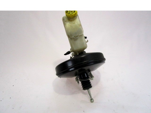 SERVO OJACEVALNIK ZAVOR S PUMPO OEM N. 204051110 ORIGINAL REZERVNI DEL FIAT GRANDE PUNTO 199 (2005 - 2012) BENZINA LETNIK 2006