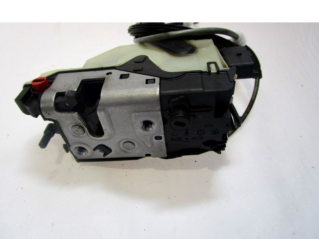 CENTRALNA KLJUCAVNICA ZADJIH LEVIH VRAT OEM N. 9137W1 ORIGINAL REZERVNI DEL CITROEN C4 MK2 (2010 - 2018) DIESEL LETNIK 2011