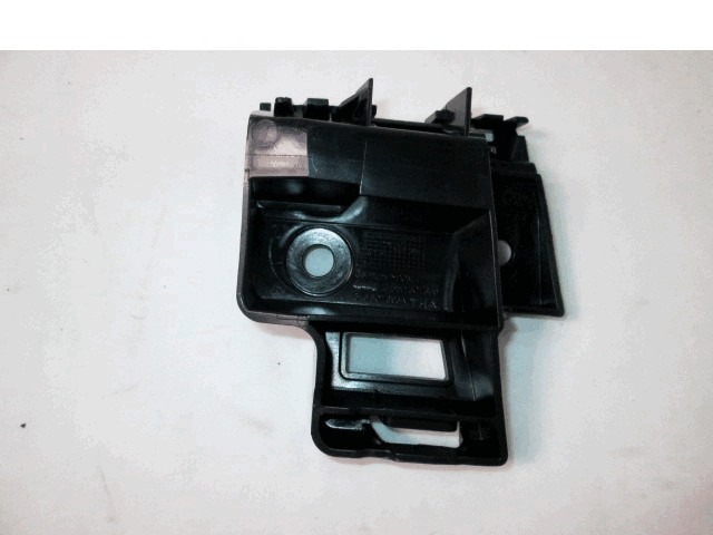 NOSILCI ZADNJEGA ODBIJACA  OEM N. 5K6807393A ORIGINAL REZERVNI DEL VOLKSWAGEN GOLF VI 5K1 517 AJ5 MK6 (2008-2012) DIESEL LETNIK 2008