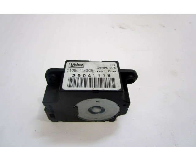 MOTORCEK OGREVANJA OEM N. T1006419G ORIGINAL REZERVNI DEL CITROEN C4 MK2 (2010 - 2018) DIESEL LETNIK 2011