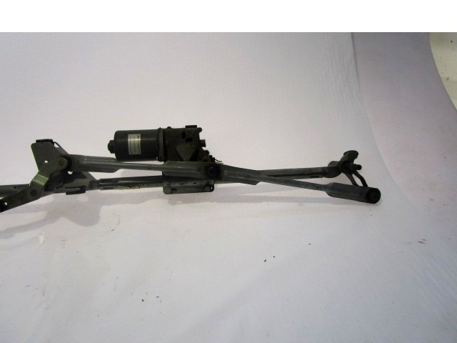 MOTORCEK PREDNJIH BRISALCEV OEM N. W19436 6405RK ORIGINAL REZERVNI DEL CITROEN C4 MK2 (2010 - 2018) DIESEL LETNIK 2011