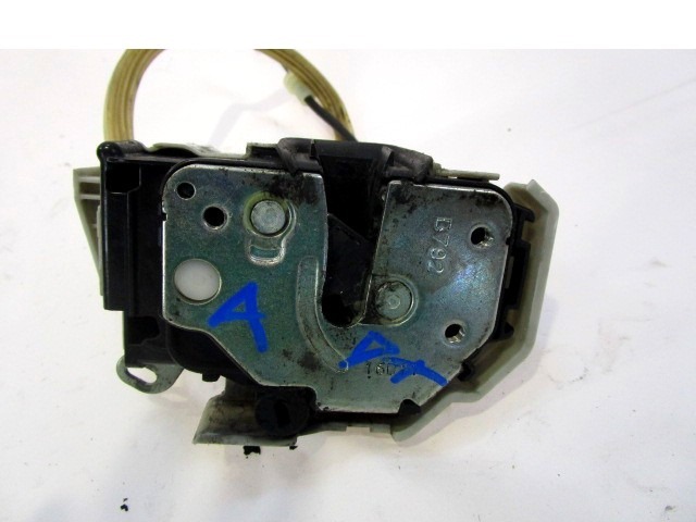 CENTRALNI ZAKLEP SPREDNJIH VRAT  OEM N. 51827955 ORIGINAL REZERVNI DEL FIAT BRAVO 198 R (2010 - 2014) DIESEL LETNIK 2011