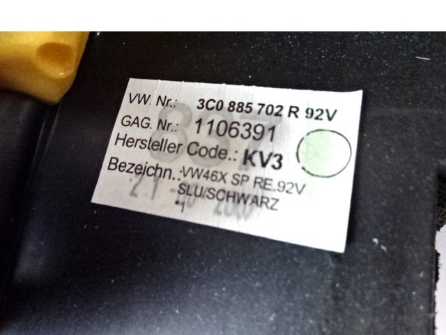 LATVIJSKI STRANSKI SEDEZI ZA ZADNJE SEDEZE OEM N. 3C0885701R ORIGINAL REZERVNI DEL VOLKSWAGEN PASSAT B6 3C2 3C5 BER/SW (2005 - 09/2010)  DIESEL LETNIK 2007