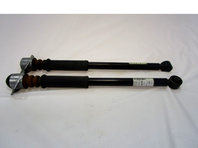 ZADNJI AMORTIZERJI OEM N. 33872 Coppia ammortizzatori posteriori ORIGINAL REZERVNI DEL SEAT IBIZA 6J5 6P1 MK4 BER/SW (2008 - 2012)BENZINA LETNIK 2012