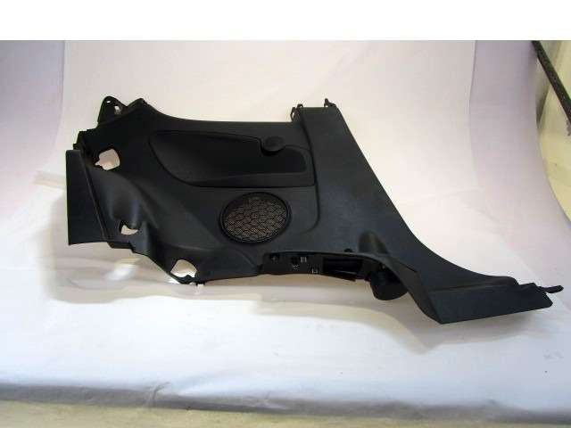 NOTRANJA OBLOGA ZADNJEGA BOKA  OEM N. 156099540 ORIGINAL REZERVNI DEL ALFA ROMEO MITO 955 (2008 - 2018) DIESEL LETNIK 2009