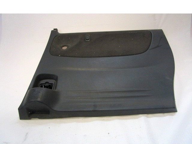 VRATNI PANEL OEM N. PNPDTMZMPVLWMK2MV5P ORIGINAL REZERVNI DEL MAZDA MPV LW MK2 (1999 - 2006) DIESEL LETNIK 2002