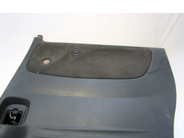 VRATNI PANEL OEM N. PNPDTMZMPVLWMK2MV5P ORIGINAL REZERVNI DEL MAZDA MPV LW MK2 (1999 - 2006) DIESEL LETNIK 2002