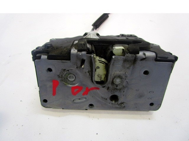 CENTRALNO ZAKLEPANJE ZADNJIH DESNIH VRAT OEM N. 51873656 ORIGINAL REZERVNI DEL FIAT PUNTO EVO 199 (2009 - 2012)  DIESEL LETNIK 2010