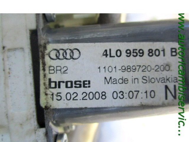 MOTORCEK ELEKTRICNEGA POMIKA ZADNJEGA STEKLA  OEM N. 4L0959801B ORIGINAL REZERVNI DEL AUDI Q7 4L (2005 - 2015) DIESEL LETNIK 2008