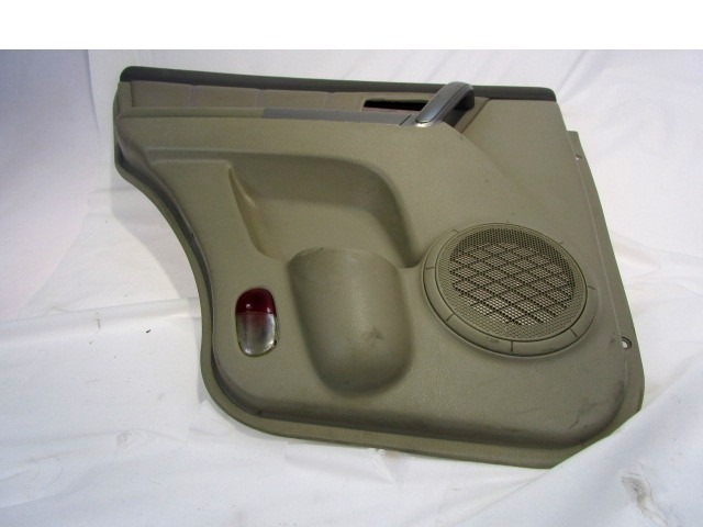 VRATNI PANEL OEM N. PNPSTKISORENTOJCMK1SV5P ORIGINAL REZERVNI DEL KIA SORENTO JC MK1 (2002 - 2009) DIESEL LETNIK 2006