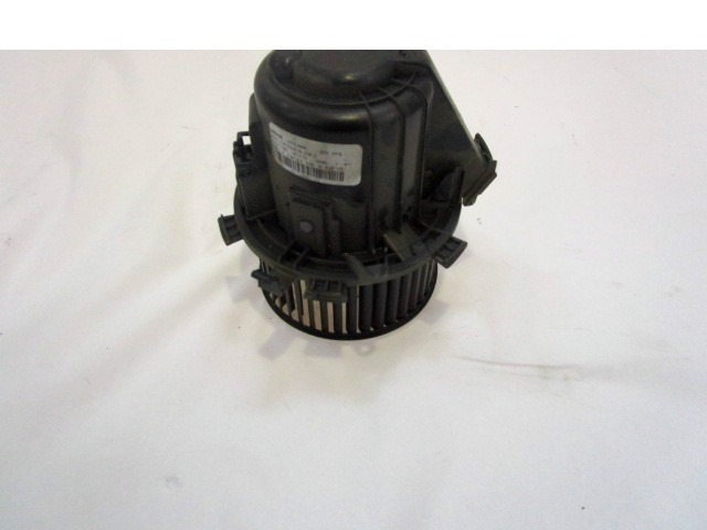 VENTILATOR  KABINE  OEM N. L5771000 ORIGINAL REZERVNI DEL CITROEN C5 RD TD MK2 /TOURER/CROSS TOURER (2008 - 2017) DIESEL LETNIK 2011