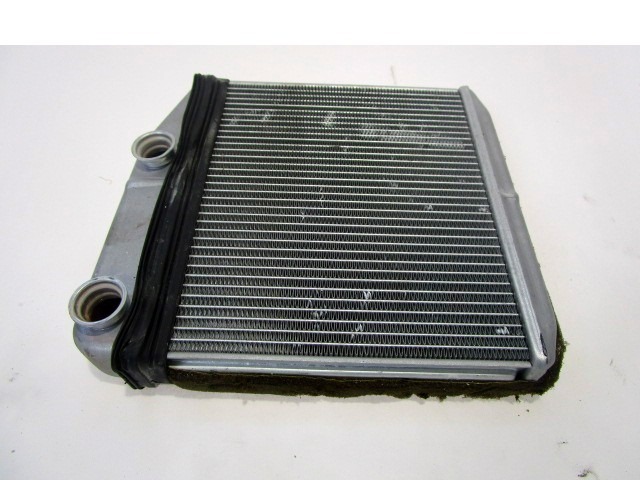 GRELEC RADIATORJA OEM N. 164210100 ORIGINAL REZERVNI DEL ALFA ROMEO MITO 955 (2008 - 2018) DIESEL LETNIK 2009