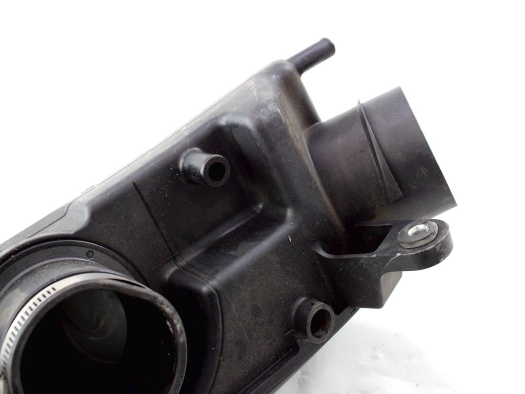 FILTAR ZRAKA OEM N. 14435AA250 ORIGINAL REZERVNI DEL SUBARU IMPREZA GD GG BR SW (2005 - 2007) BENZINA LETNIK 2006