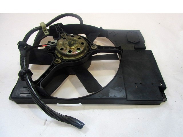 VENTILATOR HLADILNIKA OEM N. 824.0120 1328088080 ORIGINAL REZERVNI DEL FIAT DUCATO 244 MK2 R (2002 - 2006)DIESEL LETNIK 2002