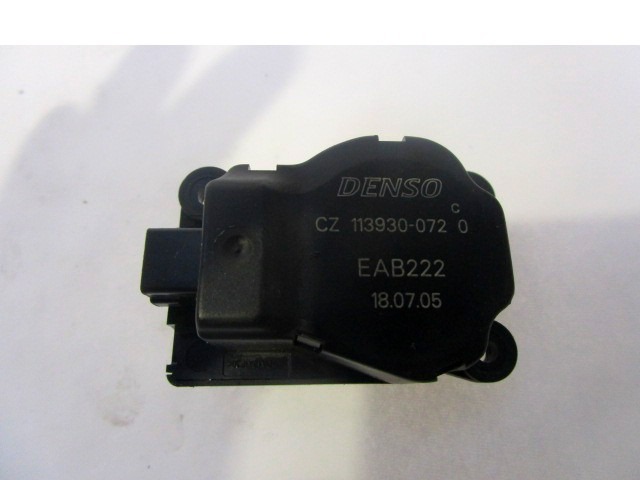 MOTORCEK OGREVANJA OEM N. CZ113930-072 ORIGINAL REZERVNI DEL BMW SERIE 3 BER/SW/COUPE/CABRIO E90/E91/E92/E93 (2005 -2009) DIESEL LETNIK 2005