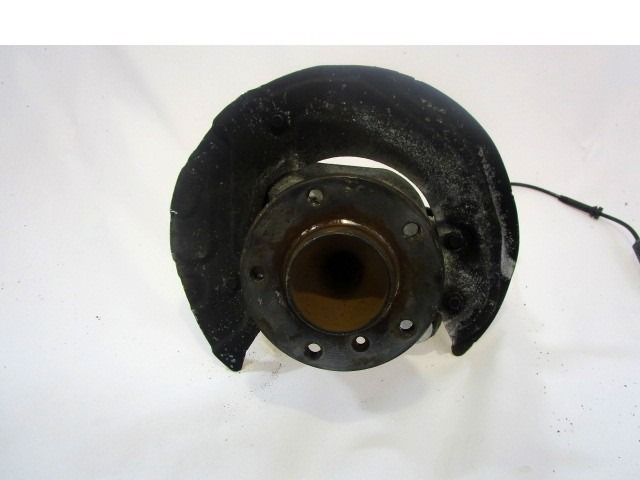 LEVI VRTLJIVI LEZAJ / PESTO KOLESA Z LEZAJEM SPREDAJ OEM N. 31216764443 ORIGINAL REZERVNI DEL BMW SERIE 3 BER/SW/COUPE/CABRIO E90/E91/E92/E93 (2005 -2009) DIESEL LETNIK 2005