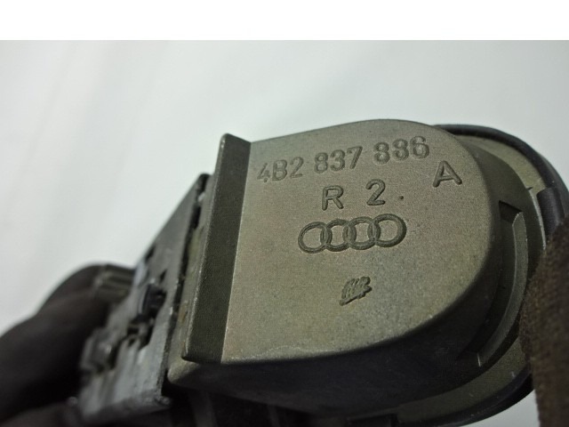 ZUNANJA KLJUKA ZADNJA DESNA VRATA OEM N. 4B2837886 ORIGINAL REZERVNI DEL AUDI A4 B5 BER/SW (1994 - 12/2000) BENZINA/GPL LETNIK 1999