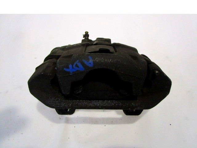 SPREDNJE DESNE ZAVORNE CELJUSTI  OEM N. 9946106 ORIGINAL REZERVNI DEL LANCIA Y 840 (1996 - 2000) BENZINA LETNIK 1997