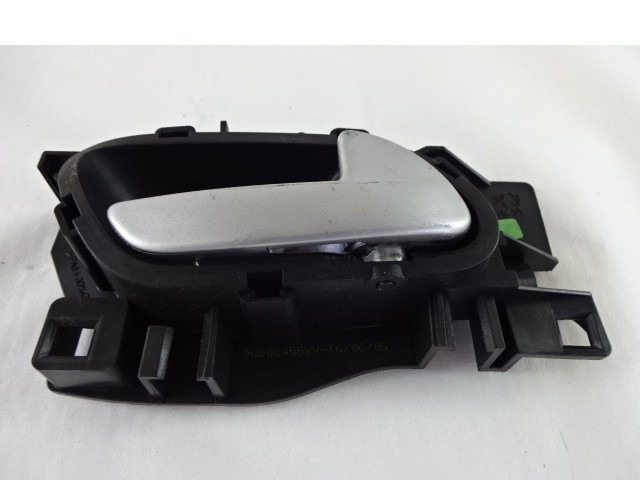 NOTRANJA KLJUKA  OEM N. 96802455VV ORIGINAL REZERVNI DEL PEUGEOT 207 / 207 CC WA WC WD WK (2006 - 05/2009) DIESEL LETNIK 2006