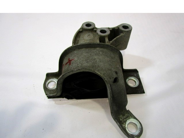 NOSILCI MOTORJA/DRUGO OEM N. A23810D053 ORIGINAL REZERVNI DEL FORD KA RU8 MK2 (2008 - 2016) BENZINA LETNIK 2010