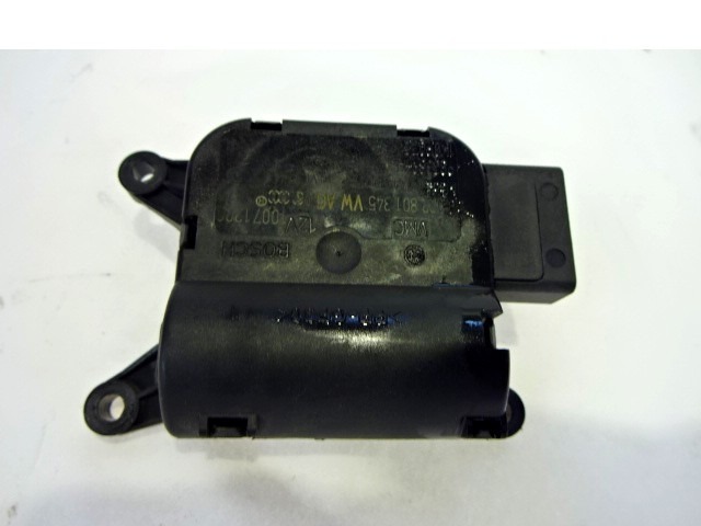 MOTORCEK OGREVANJA OEM N. 132801345 ORIGINAL REZERVNI DEL VOLKSWAGEN CADDY 2KB 2KJ 2CB 2CJ MK3 (2004 - 2010)DIESEL LETNIK 2012