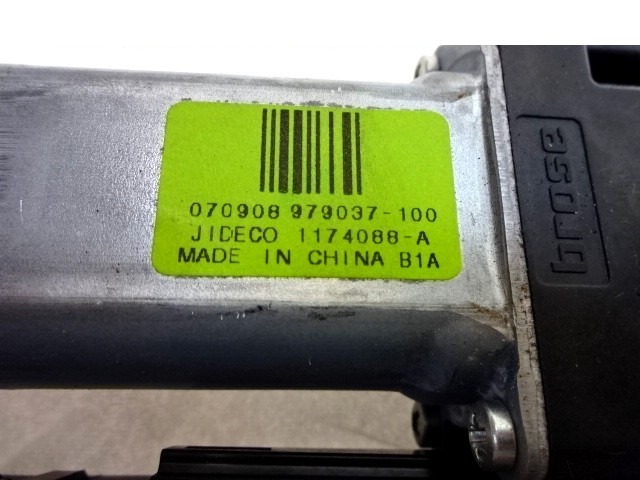 DVIZNI MEHANIZEM SPREDNIH STEKEL  OEM N. 31264780AA ORIGINAL REZERVNI DEL VOLVO V50 545 R (2007 - 2012) DIESEL LETNIK 2008