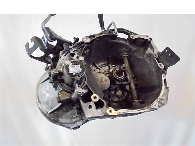 ROCNI MENJALNIK OEM N. 10699 Cambio meccanico ORIGINAL REZERVNI DEL FIAT SCUDO 220 MK1 (1995 - 2004) DIESEL LETNIK 1996