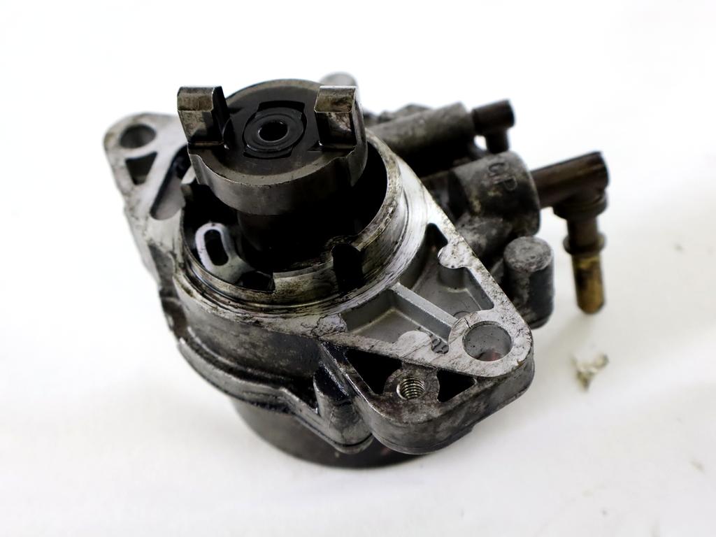 VAKUUM CRPALKA OEM N. 55193232 ORIGINAL REZERVNI DEL LANCIA MUSA 350 (2004 - 2007) DIESEL LETNIK 2006