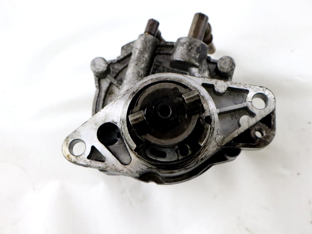 VAKUUM CRPALKA OEM N. 55193232 ORIGINAL REZERVNI DEL LANCIA MUSA 350 (2004 - 2007) DIESEL LETNIK 2006