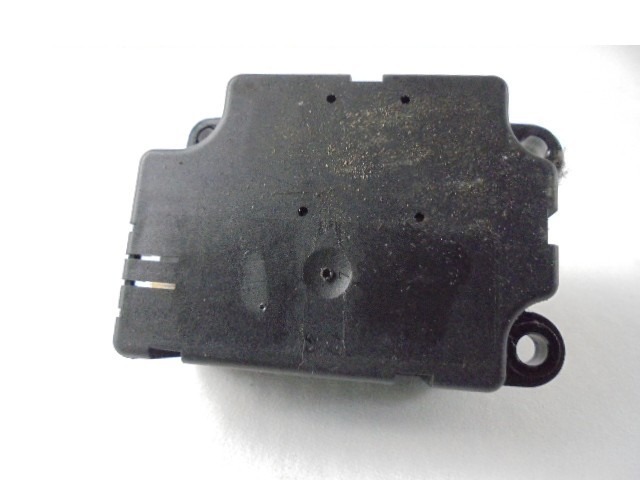 MOTORCEK OGREVANJA OEM N.  ORIGINAL REZERVNI DEL PEUGEOT 307 3A/B/C/E/H BER/SW/CABRIO (2001 - 2009) DIESEL LETNIK 2004