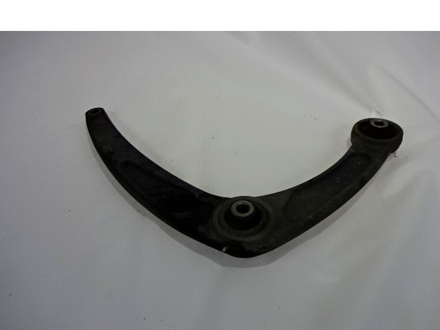 SPREDNJA LEVA ROKA  OEM N. 3520S2 ORIGINAL REZERVNI DEL PEUGEOT 307 3A/B/C/E/H BER/SW/CABRIO (2001 - 2009) DIESEL LETNIK 2004