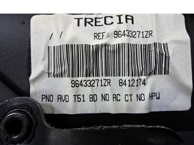 NOTRANJA OBLOGA SPREDNJIH VRAT OEM N. PNADTPG3073ABR5P ORIGINAL REZERVNI DEL PEUGEOT 307 3A/B/C/E/H BER/SW/CABRIO (2001 - 2009) DIESEL LETNIK 2004