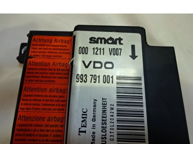 KIT AIRBAG KOMPLET OEM N. KIT AIRBAG COMPLETO ORIGINAL REZERVNI DEL SMART FORTWO CITY-COUPE CABRIO 450 MK1 (1998 - 2007) BENZINA LETNIK 2001