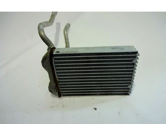 GRELEC RADIATORJA OEM N. 64111497527 ORIGINAL REZERVNI DEL MINI ONE / COOPER / COOPER S R50 R52 R53 (2001-2006) DIESEL LETNIK 2004